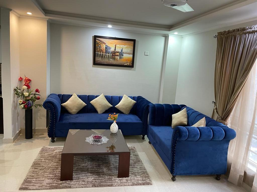 Marine Tower Apartment Rawalpindi Ngoại thất bức ảnh