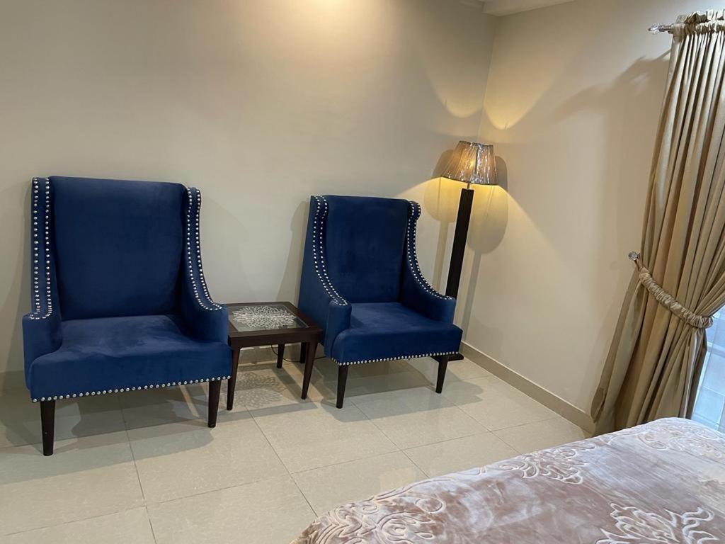 Marine Tower Apartment Rawalpindi Ngoại thất bức ảnh